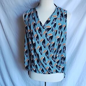Ann Taylor factory sleeveless blouse with toucan pattern size L